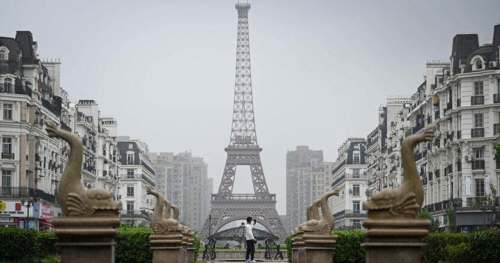 , Jeux asiatiques : une Tour Eiffel reproduite à l’identique à Hangzhou